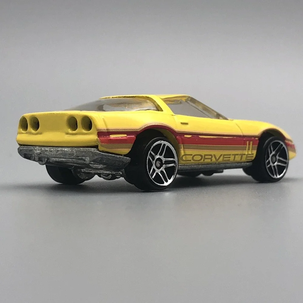 Hot Wheels 1980‎ '80 Chevrolet Chevy Corvette Car Yellow Diecast 1/64 Scale